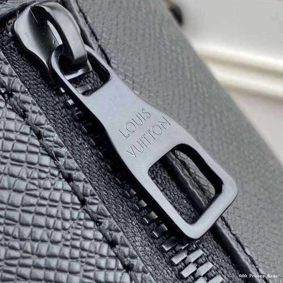 AAA Pruses Bags VUITTON BAG LOUIS MESSEANGER 0816